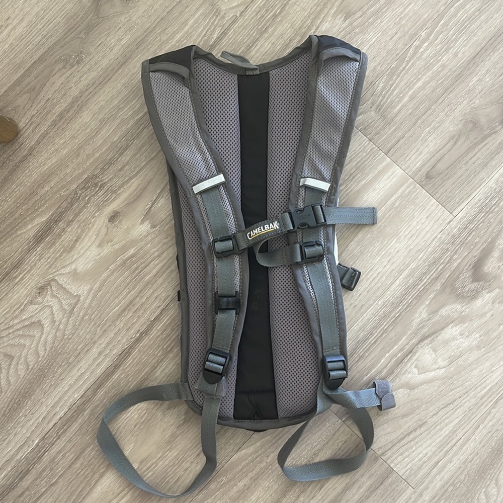 Camelbak Hydration pack - Picture 4 of 4